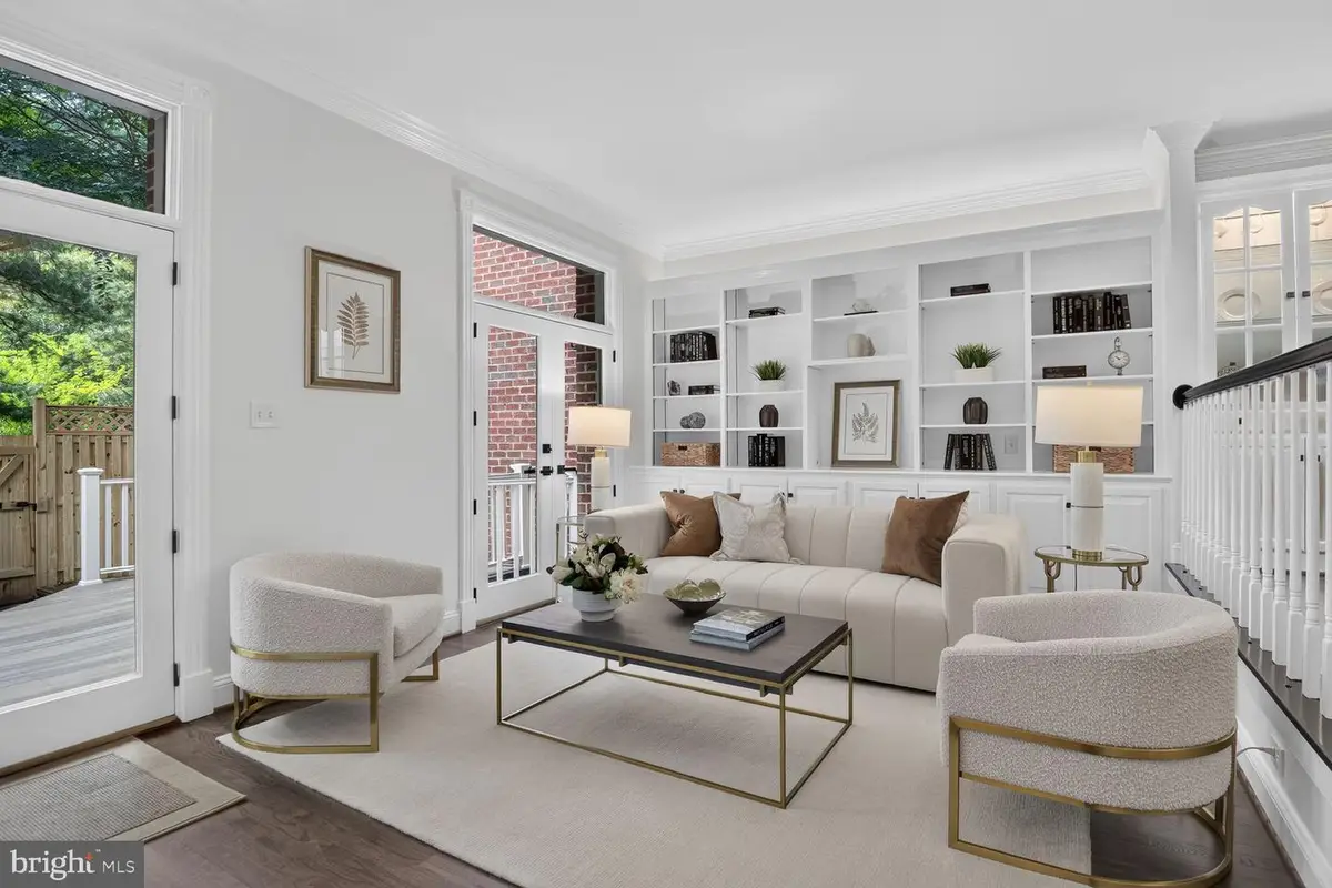 4016 Chancery Ct Nw, Washington, DC 20007 - #1