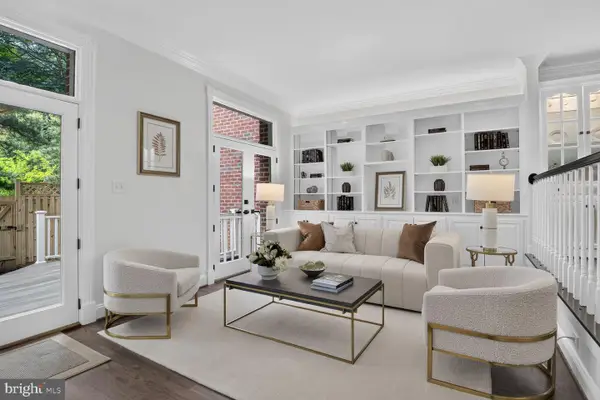 4016 Chancery Ct Nw, WASHINGTON, DC 20007