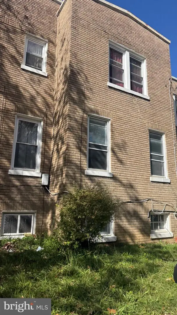Address Withheld By Seller, Washington, DC 20011 - #2
