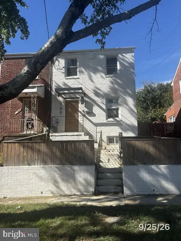 749 Adrian St Se, WASHINGTON, DC 20019