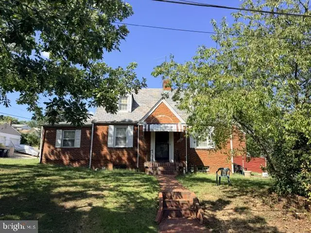 3346 Camden St Se, Washington, DC 20020 - #1