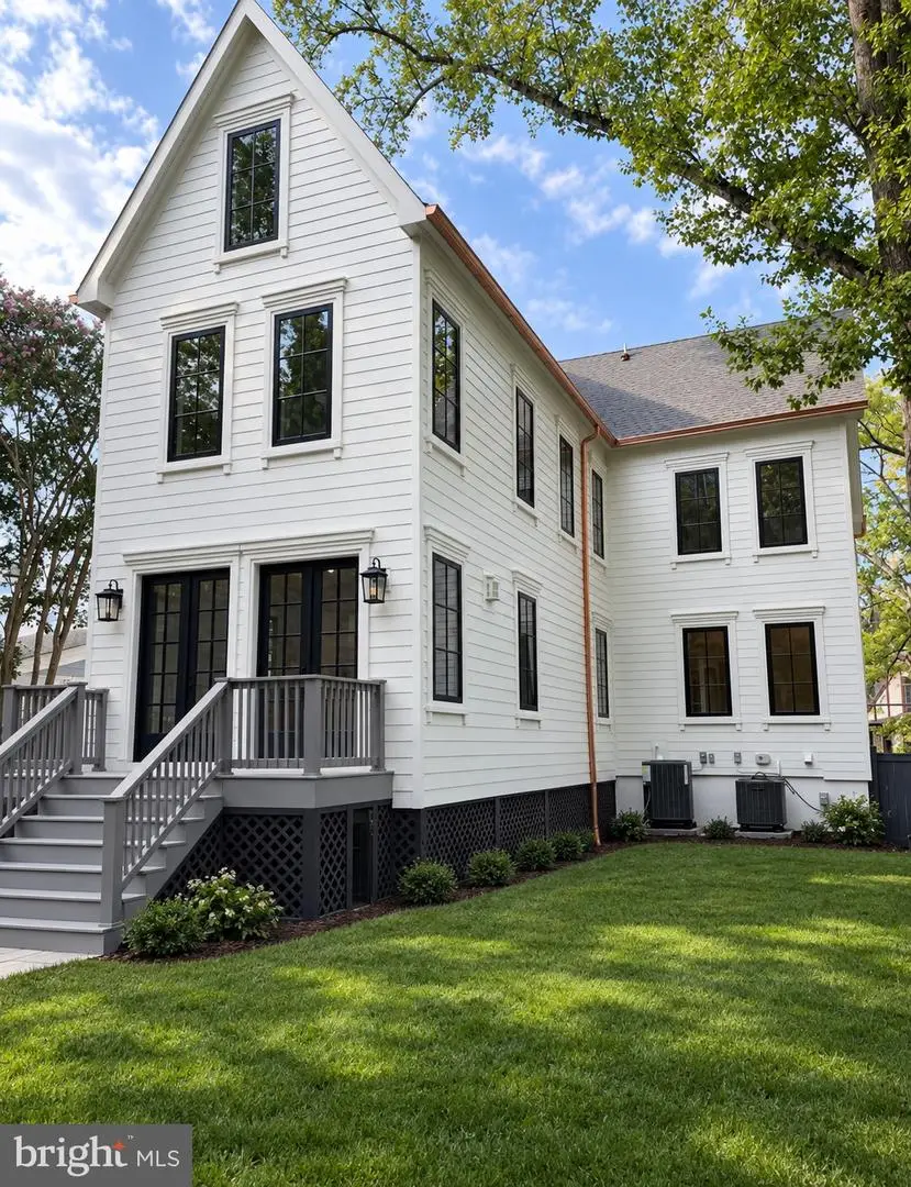 5113 Sherier Pl Nw, Washington, DC 20016 - #2