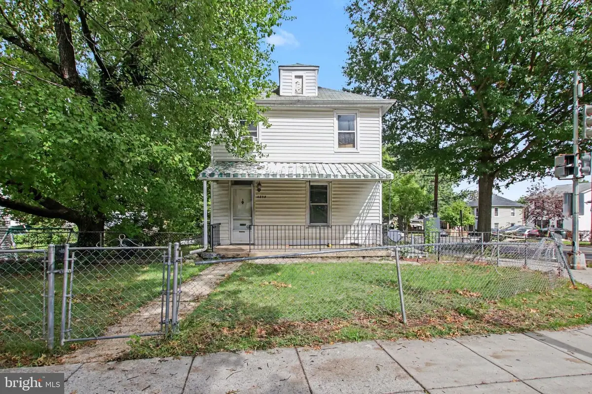 4898 Sheriff Rd Ne, Washington, DC 20019 - #1