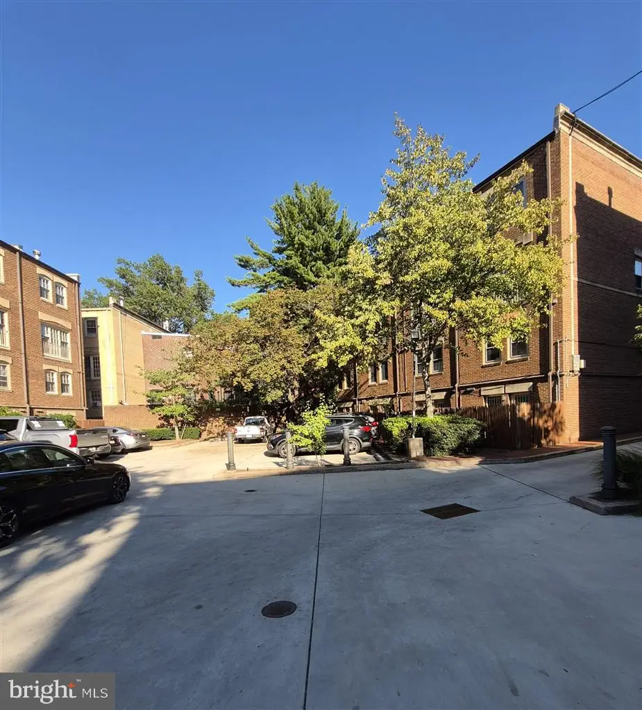 252 Maryland Ave Ne #17, Washington, DC 20002 - #1