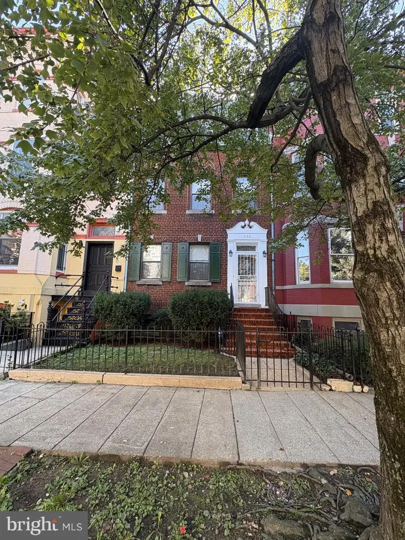 922 S St Nw, Washington, DC 20001 - #1