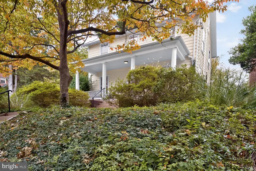 3925 Mckinley St Nw, Washington, DC 20015 - #2