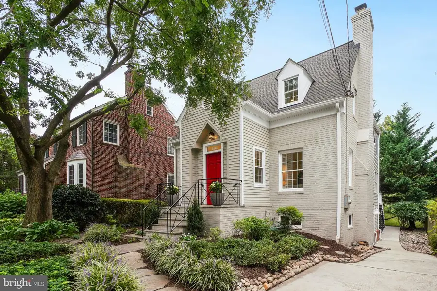 4512 Van Ness St Nw, Washington, DC 20016 - #2
