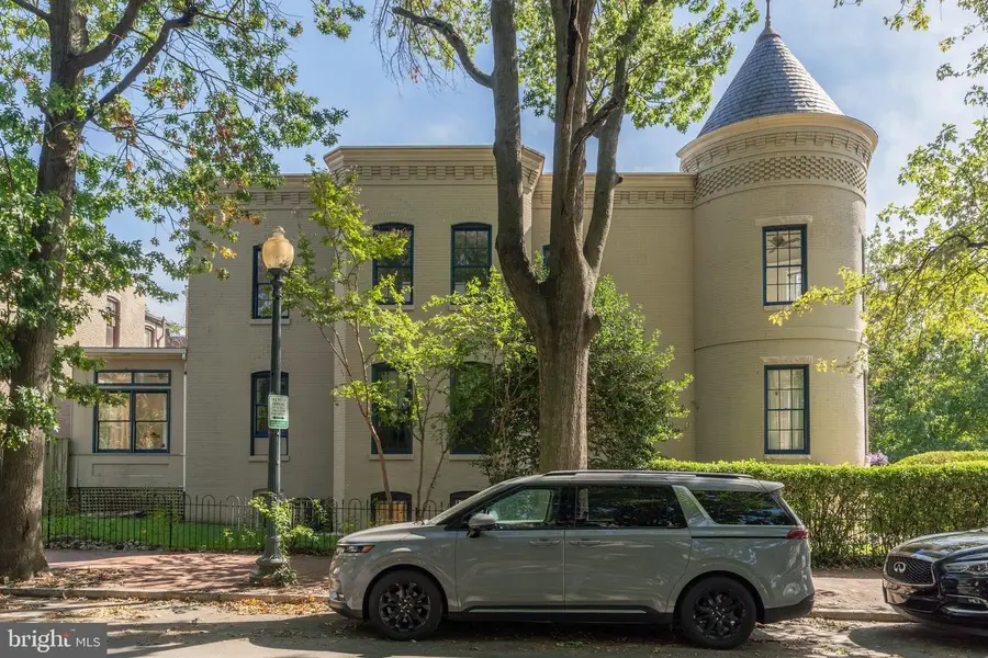 300 North Carolina Ave Se, Washington, DC 20003 - #2