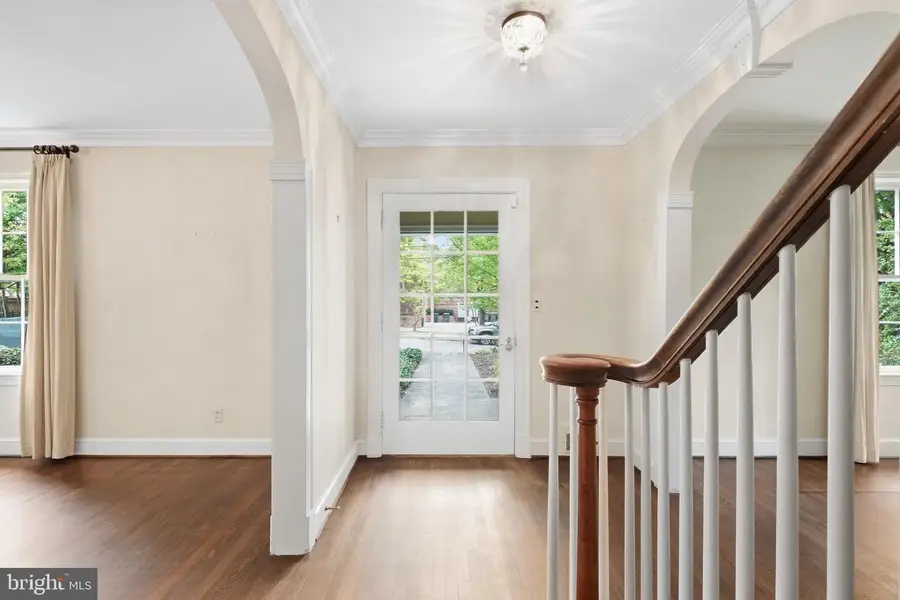 2721 31st Pl Nw, Washington, DC 20008 - #2