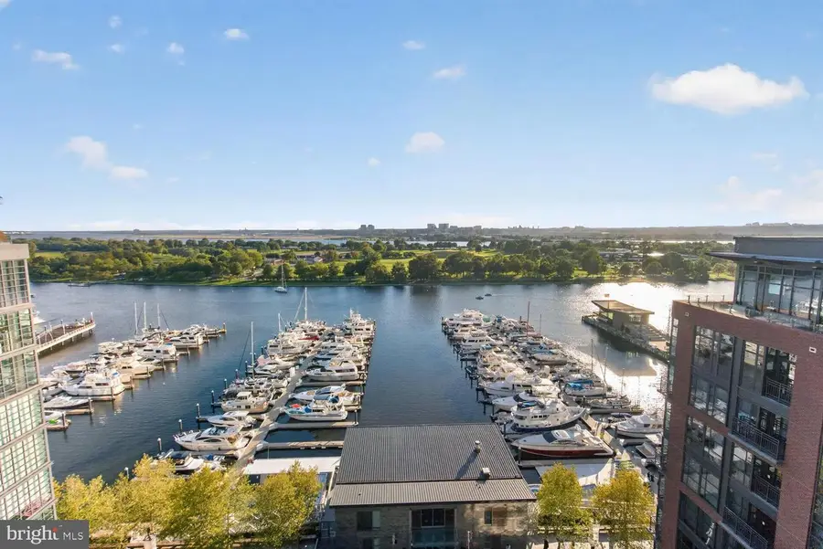 45 Sutton Sq Sw #ph01, Washington, DC 20024 - #3