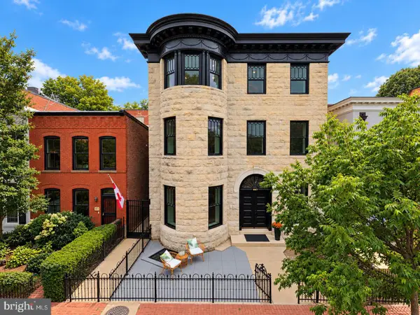807 A St Ne #201, WASHINGTON, DC 20002