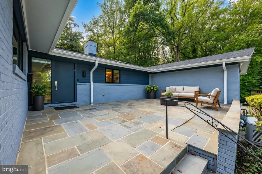 2130 Sudbury Pl Nw, Washington, DC 20012 - #2