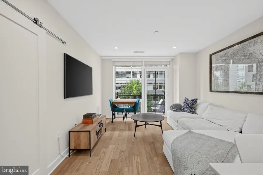 37 L St Se #401, Washington, DC 20003 - #2