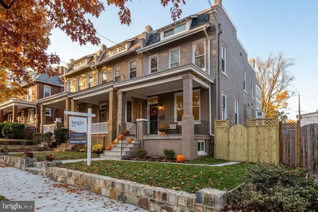 505 Nicholson St Nw, Washington, DC 20011 - #1