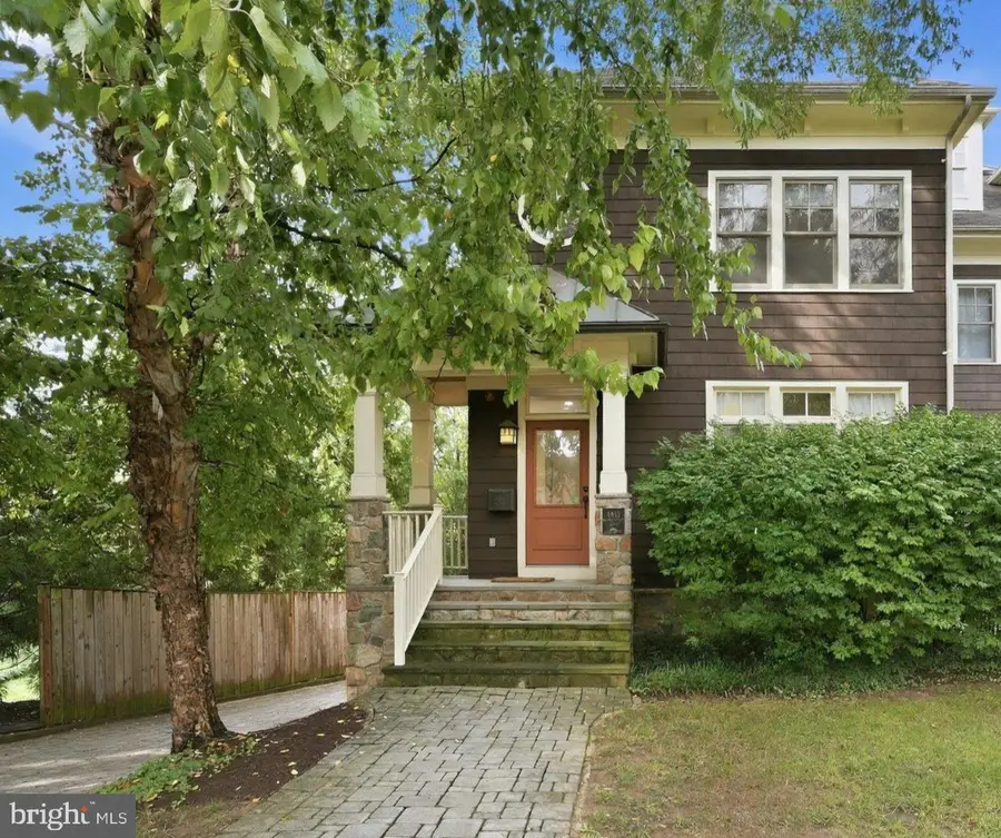 4462 Macarthur Blvd Nw, Washington, DC 20007 - #2