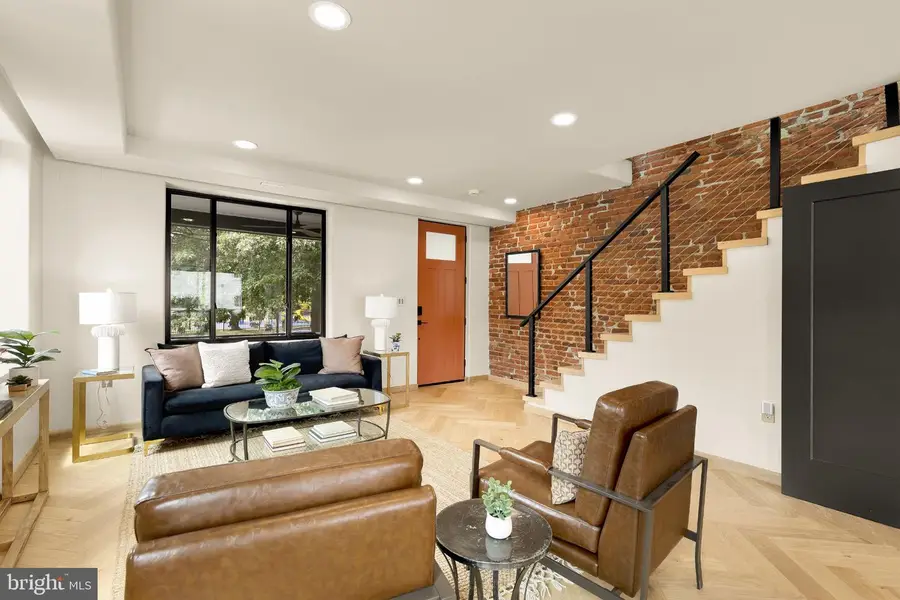 932 14th St Se, Washington, DC 20003 - #3