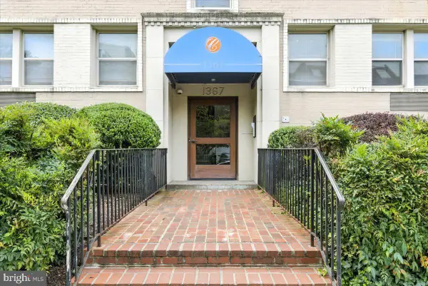 1367 K St Se #b, WASHINGTON, DC 20003