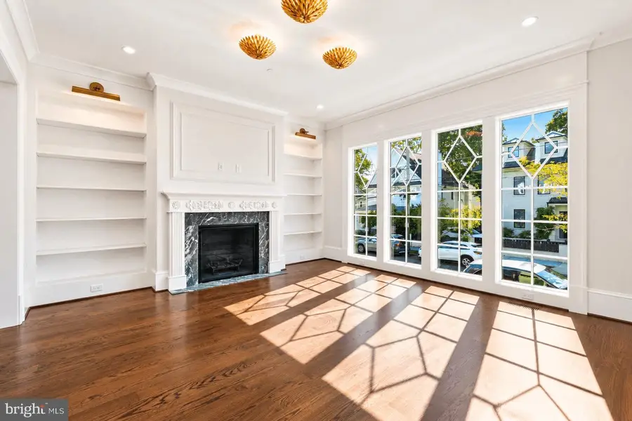 5065 Sherier Pl Nw, Washington, DC 20016 - #3