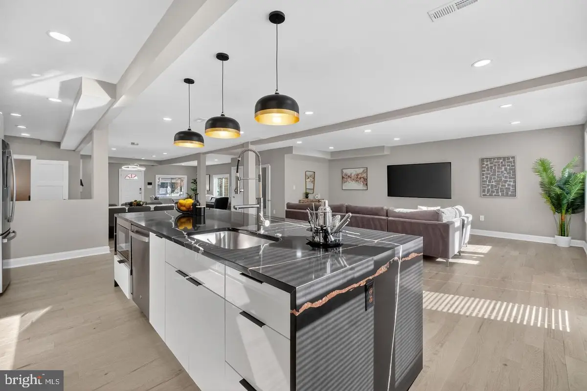 3151 Newton St Ne, Washington, DC 20018 - #1