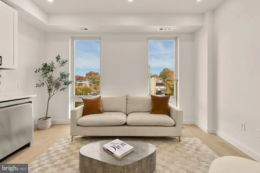 30 Kennedy St Nw #10, Washington, DC 20011 - #3