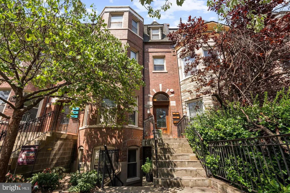 1427 Clifton St Nw #4, Washington, DC 20009 - #1