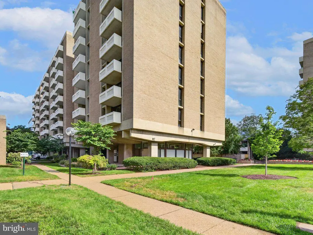 300 M St Sw #n310, Washington, DC 20024 - #1