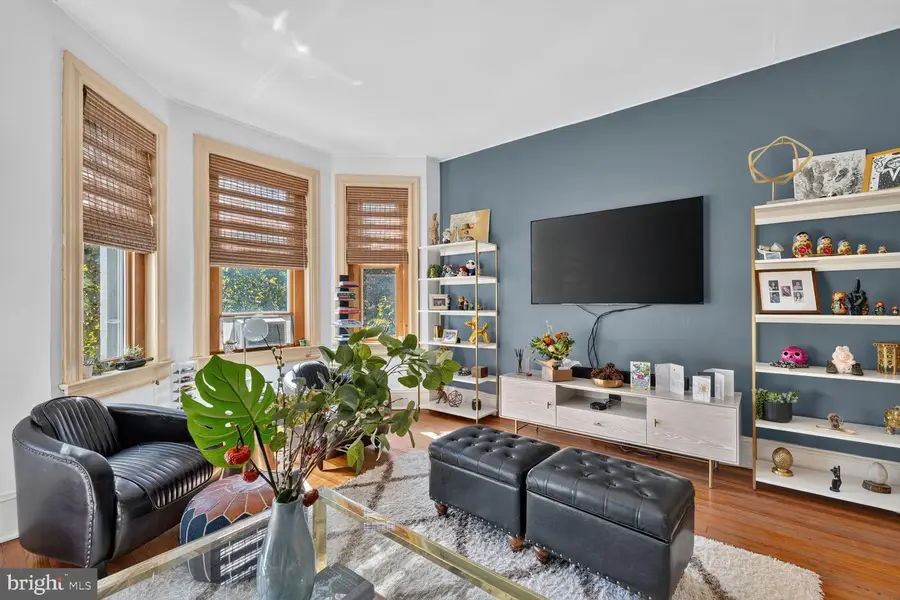 1911 Nw S St St Nw, Washington, DC 20009 - #2