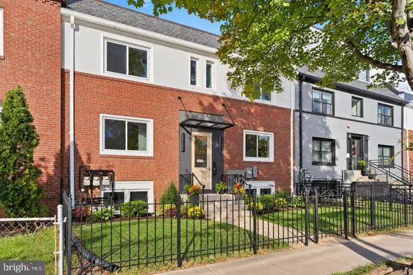 1216 Raum St Ne, WASHINGTON, DC 20002