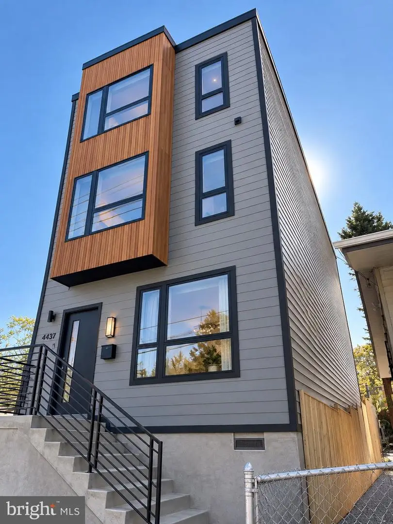 4437 A St Se, Washington, DC 20019 - #2