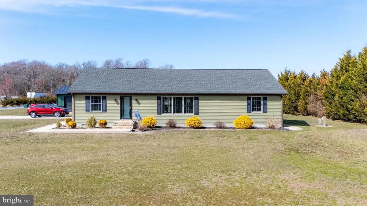 3029 Burnite Mill Rd, Harrington, DE 19952 - #1