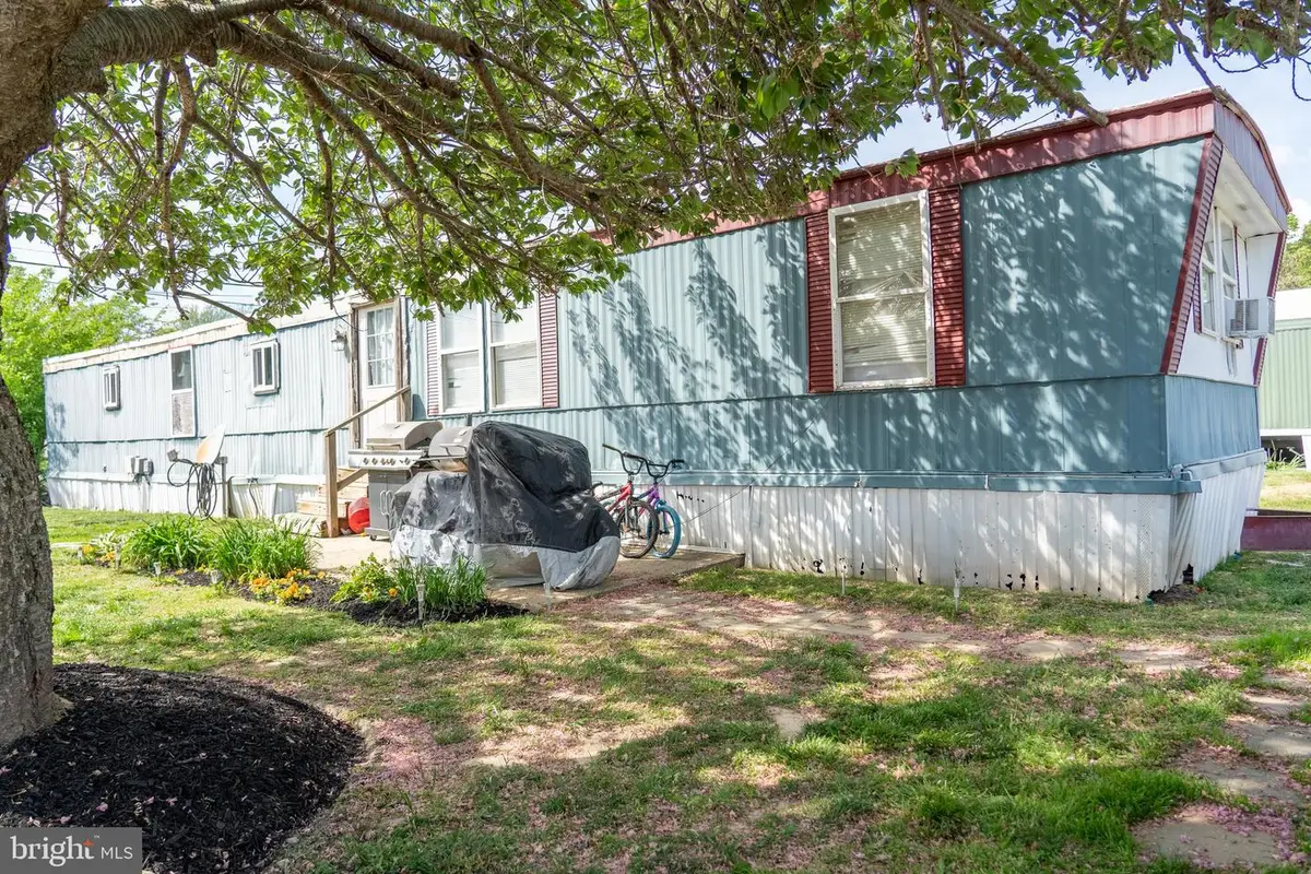 6 Woods End Rd, Dover, DE 19901 - Image #1