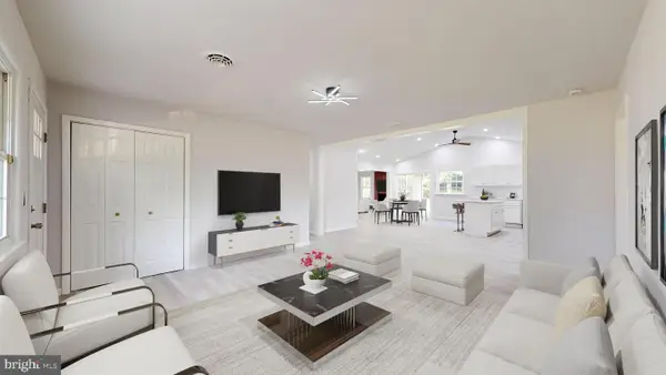 15 Wesley St, CAMDEN, DE 19934