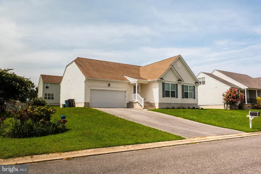 207 Stonebridge Dr, Felton, DE 19943 - Image #2