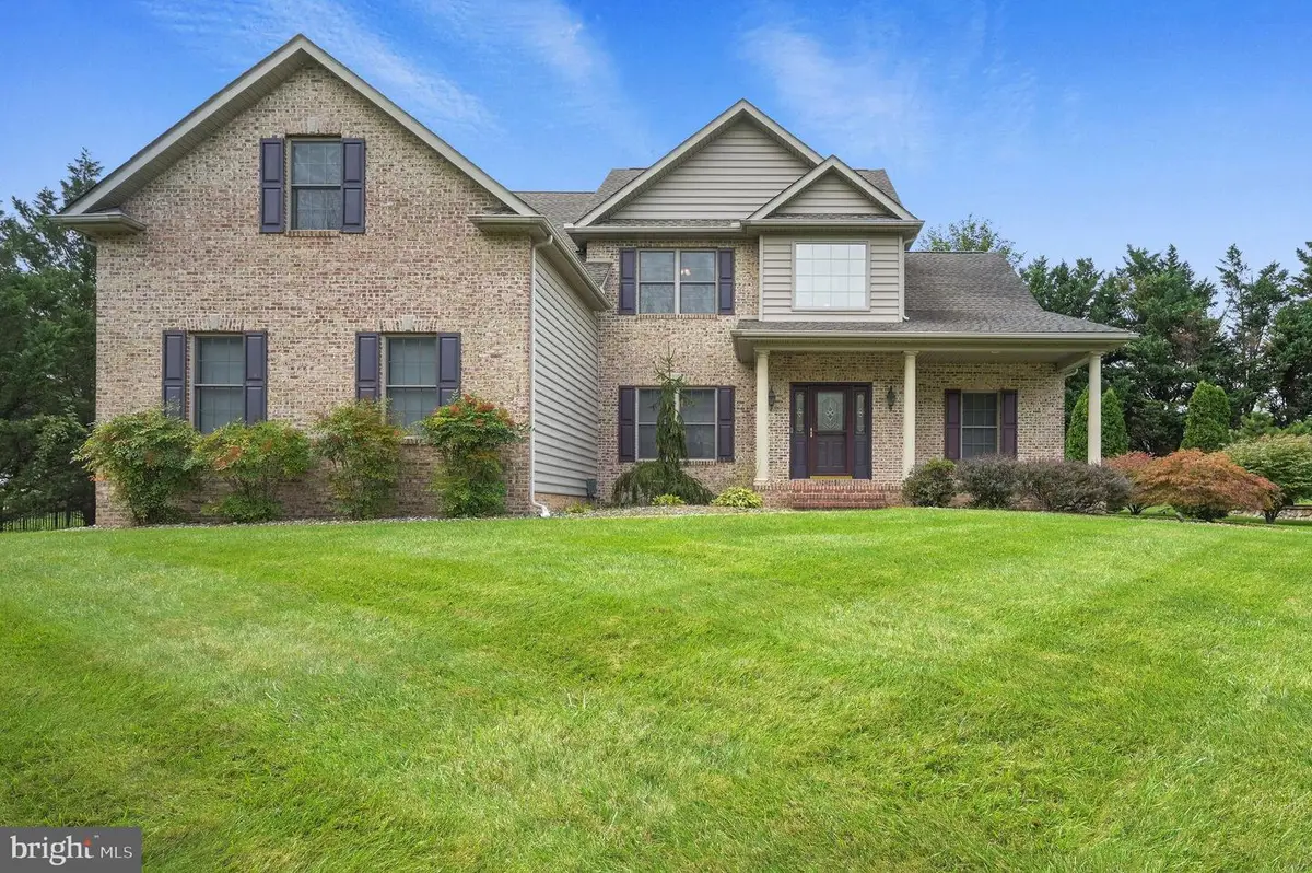 421 Fletcher Dr, Smyrna, DE 19977 - Image #1