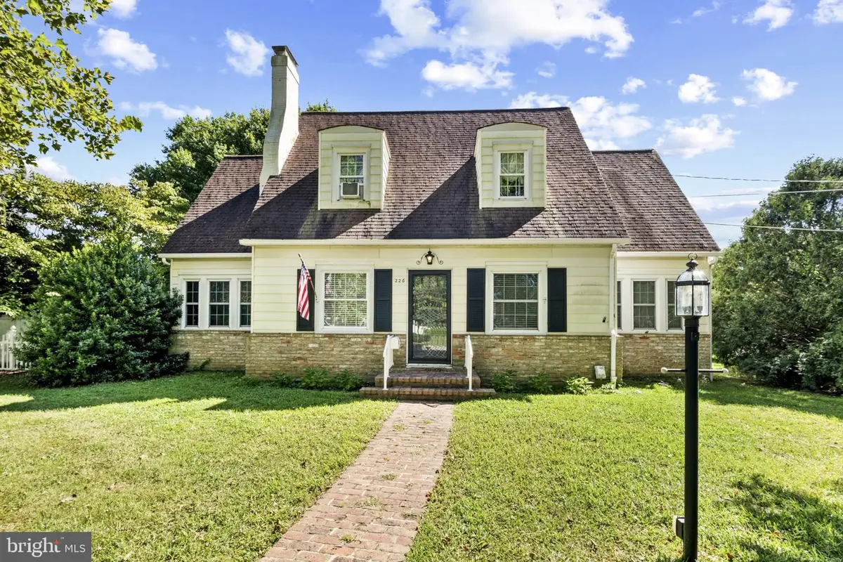 226 Wyoming Ave, Dover, DE 19904 - Image #1