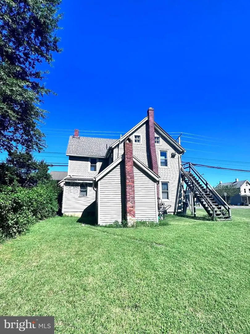 420 W Division St, Dover, DE 19904 - Image #3