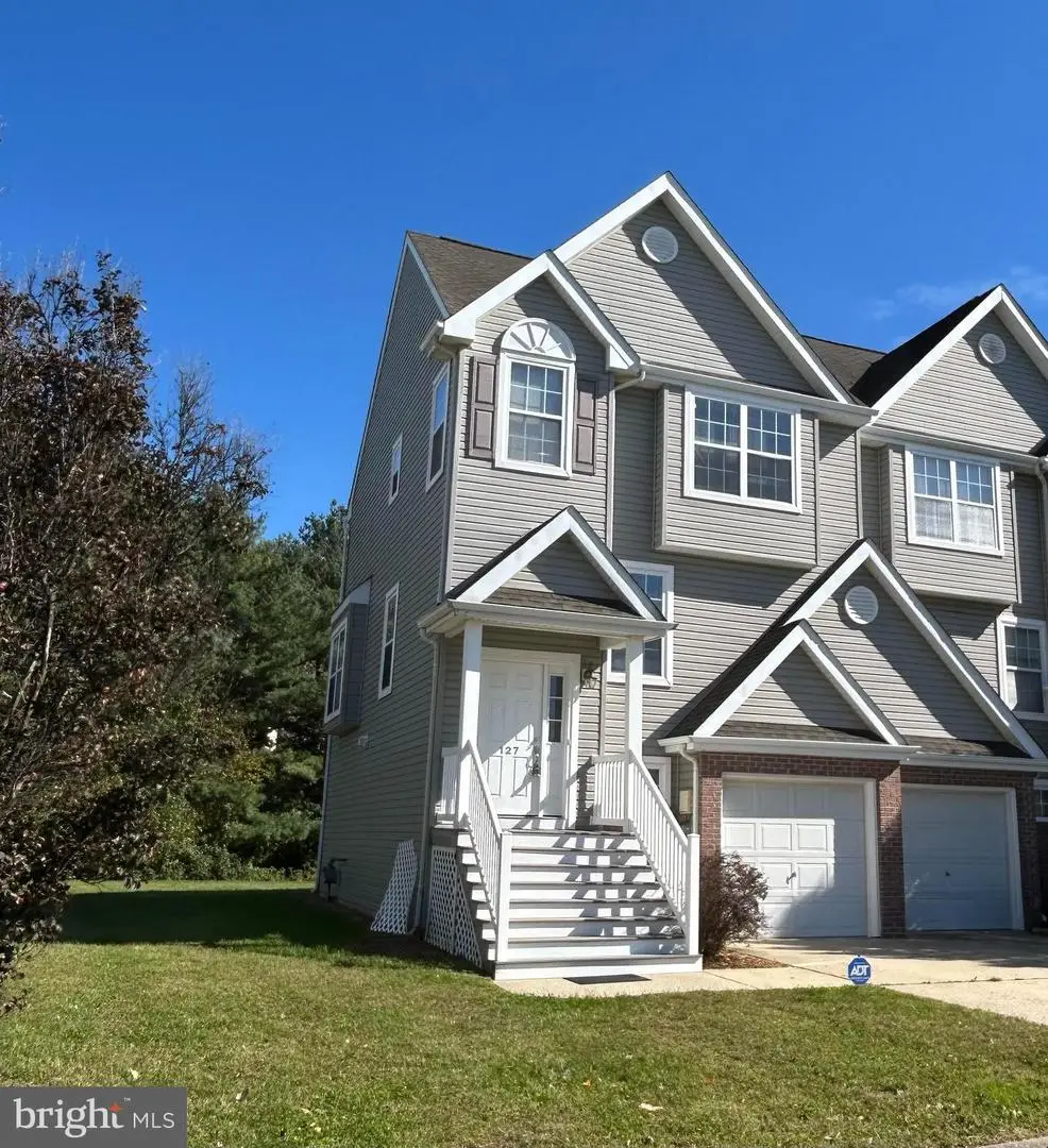 127 E Sheldrake Cir, Dover, DE 19904 - Image #1