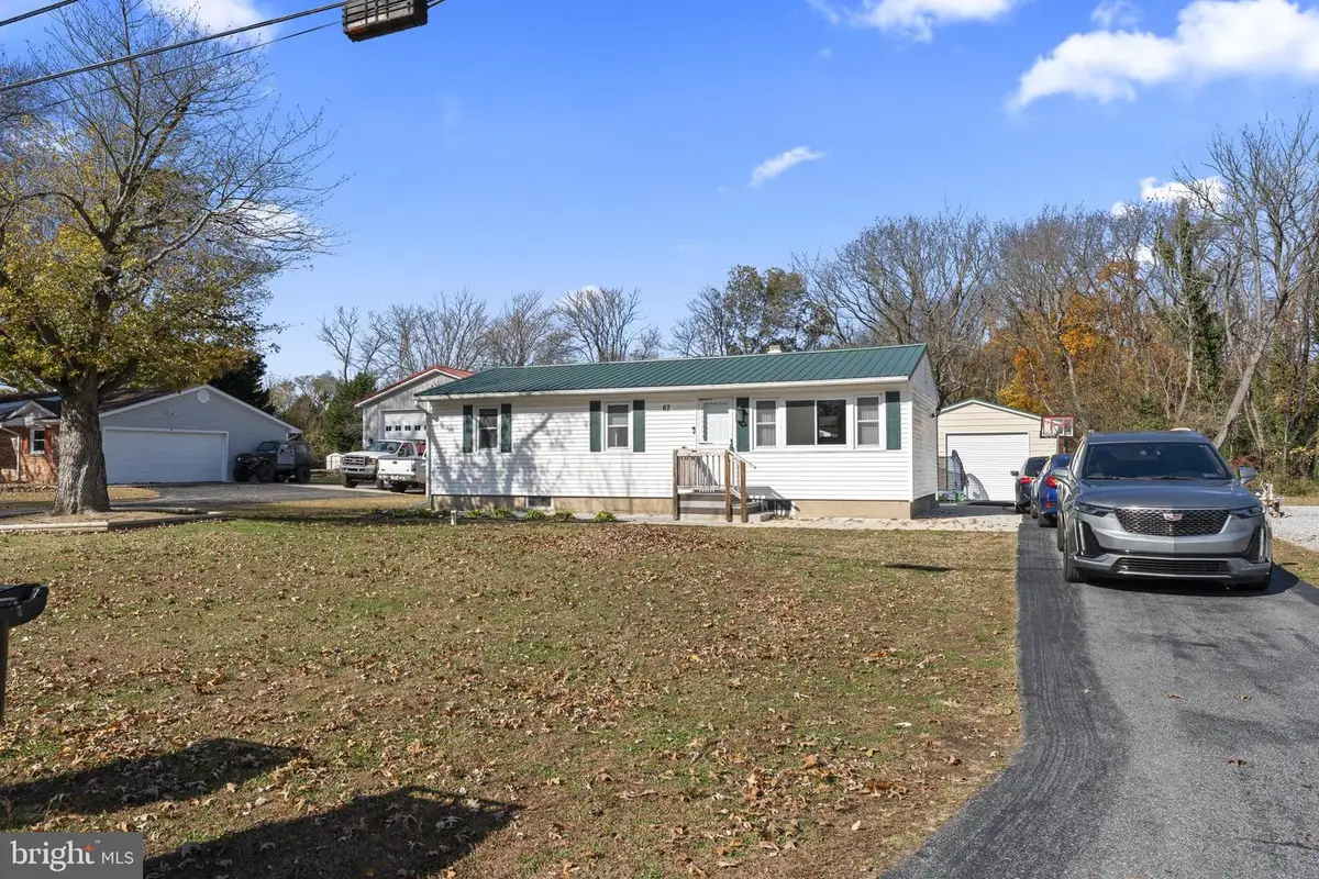 67 Beechwood Ave, Dover, DE 19901 - Image #1