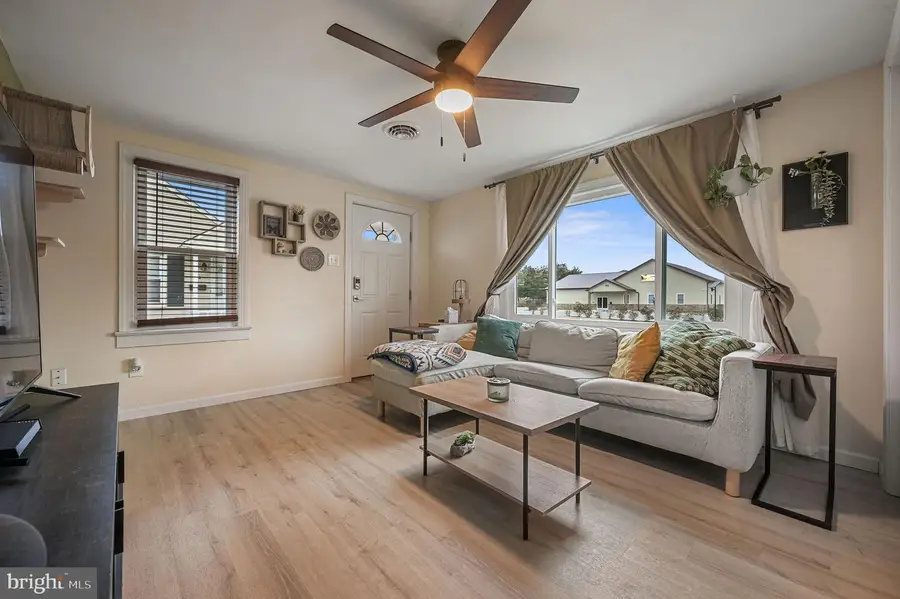 1014 White Oak Rd, Dover, DE 19901 - Image #3