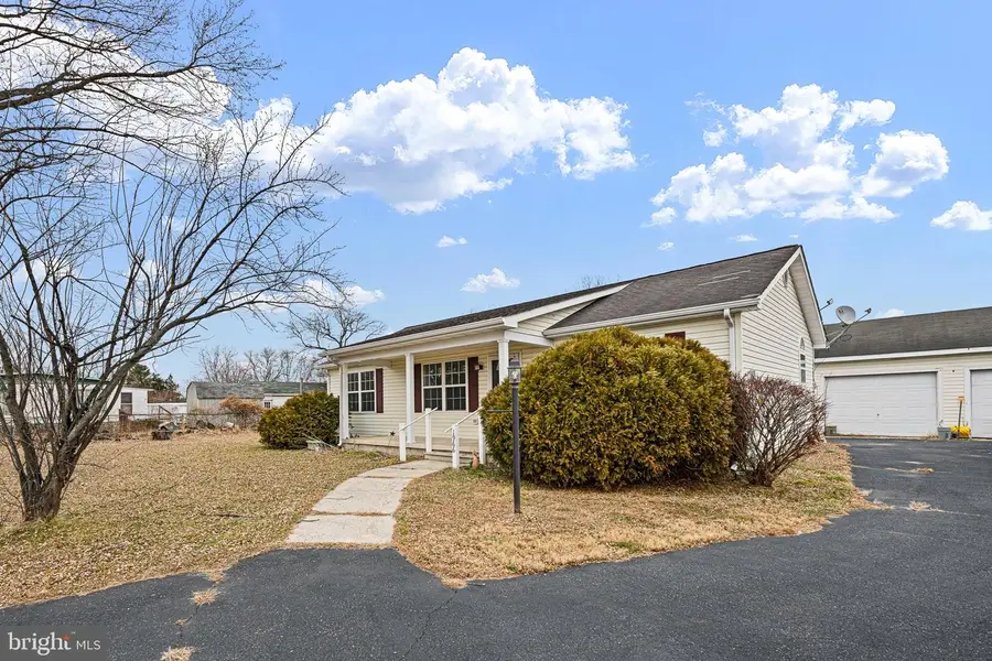 1966 Downs Chapel Rd, Clayton, DE 19938 - Image #2