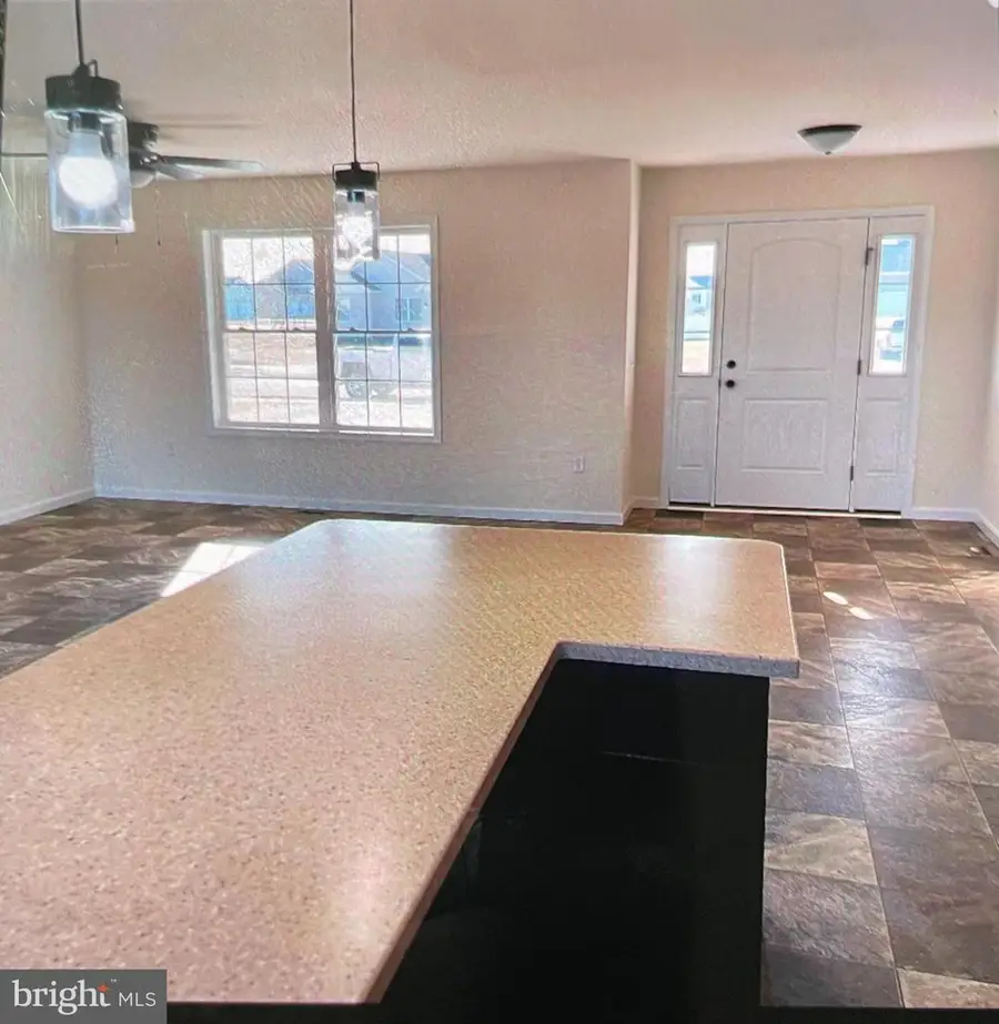 717 Bethayres St, Harrington, DE 19952 - Image #2