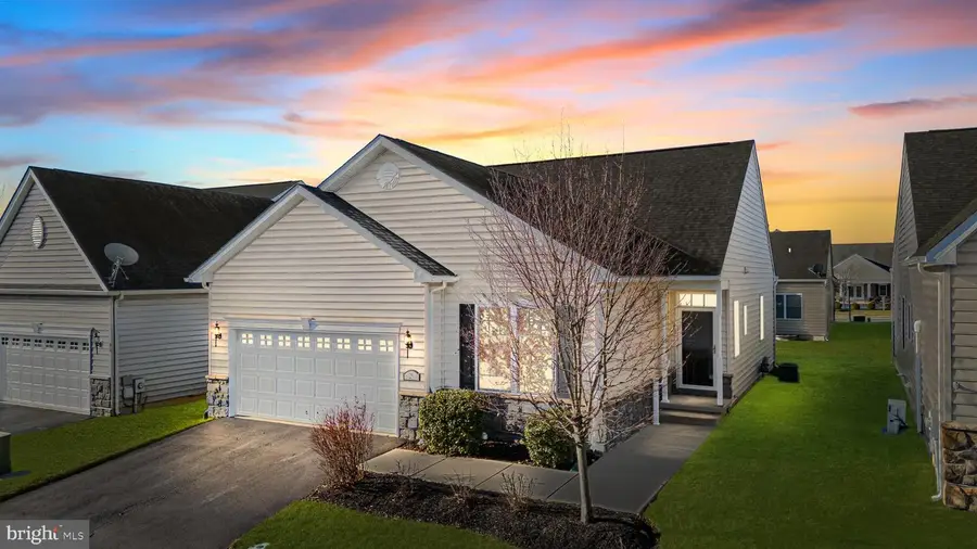 25 Hengst Farm Ln, Smyrna, DE 19977 - Image #2