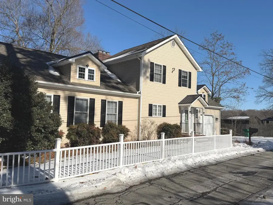 89 S Shore Dr, Dover, DE 19901 - #3