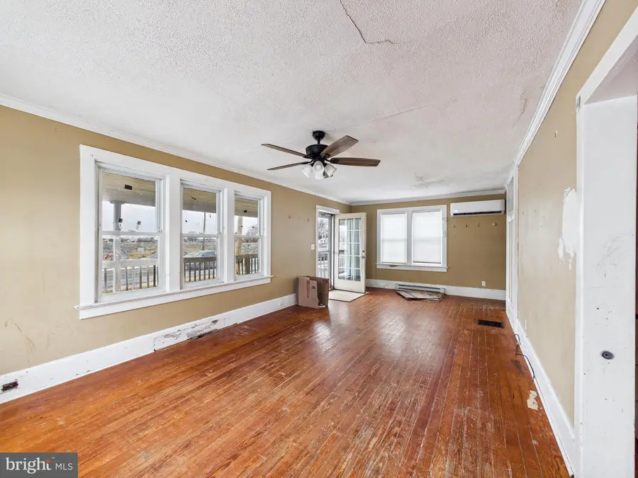 807 N Walnut St, Milford, DE 19963 - #3