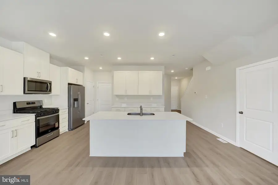 585 W North St, Smyrna, DE 19977 - #3