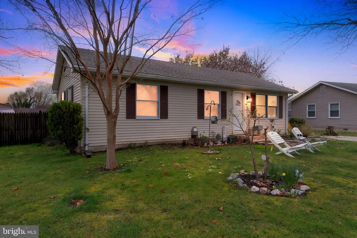 432 Laredo Dr, Smyrna, DE 19977 - #1