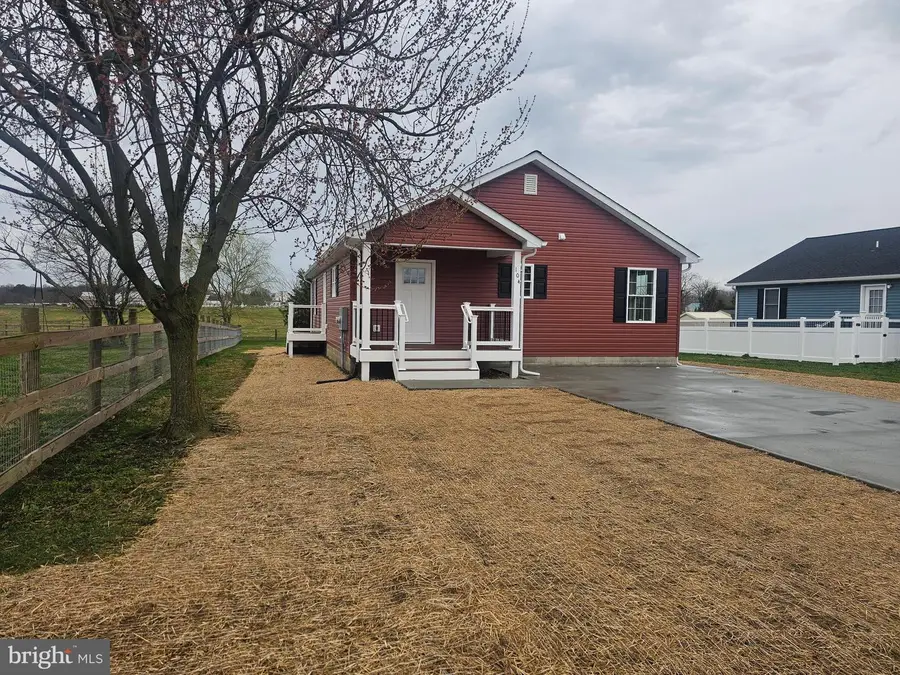 104 Frazier St, Kenton, DE 19955 - #2