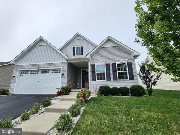 7 Pegasus Ln, SMYRNA, DE 19977