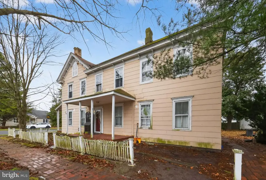 14 E Sewell St, Felton, DE 19943 - #3