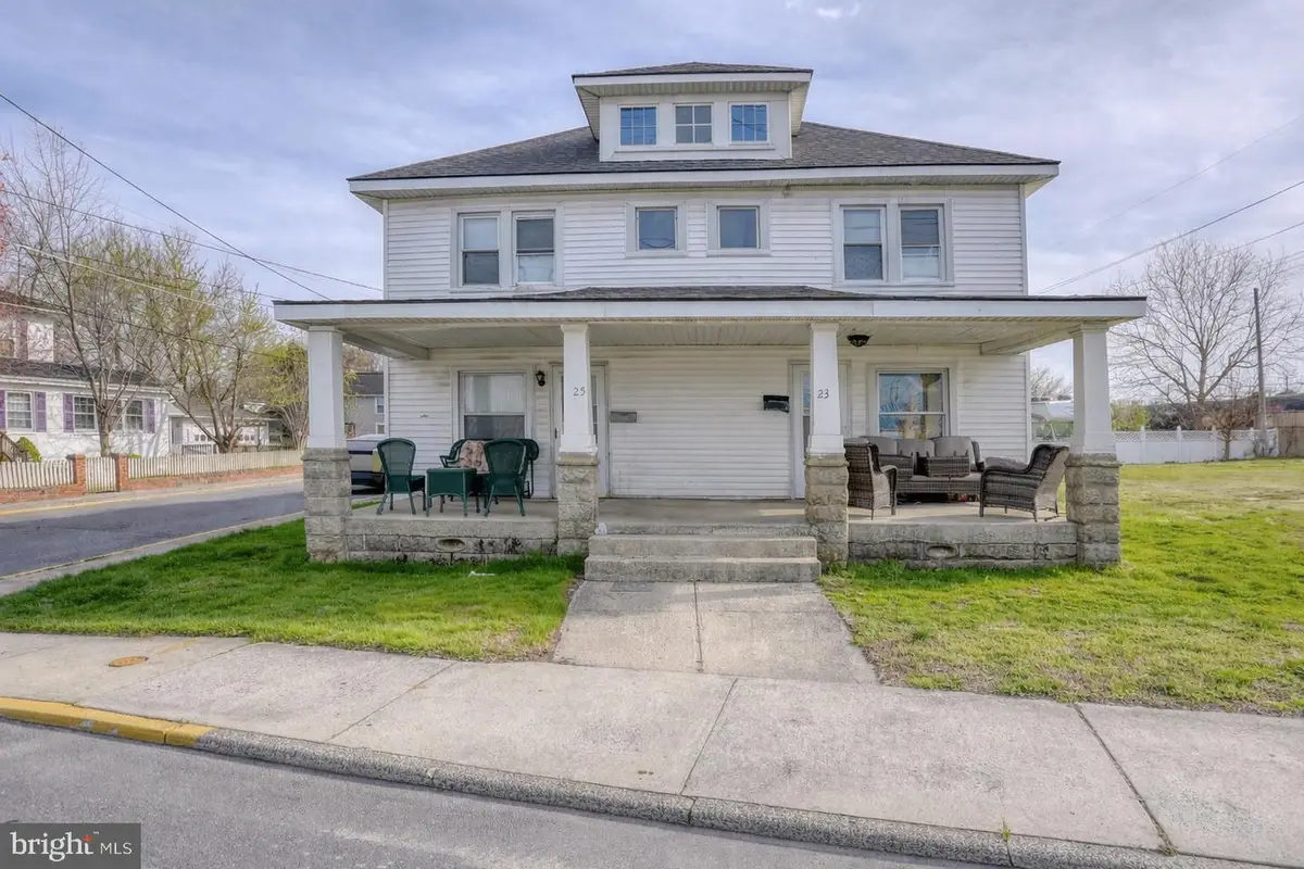 23-25 Clark St, Harrington, DE 19952 - #1